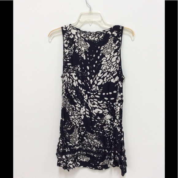 Style & Co. tunic. - Picture 2 of 5